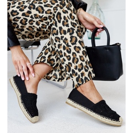 Black espadrilles with Kalba embroidery 1