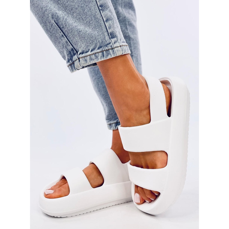 Rickett White foam sandals 2