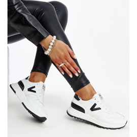 White sneakers with a thick Cettina sole 1