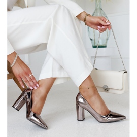 Gray metallic pumps with Loriana leather insert grey 1