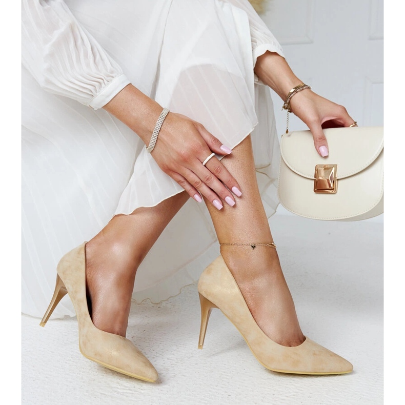 Gold metallic high heels with a leather insole from Soissons golden 1