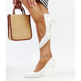 White patent stilettos with Alsacea leather insert 2