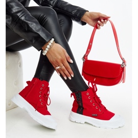 Yorda high red sneakers 1