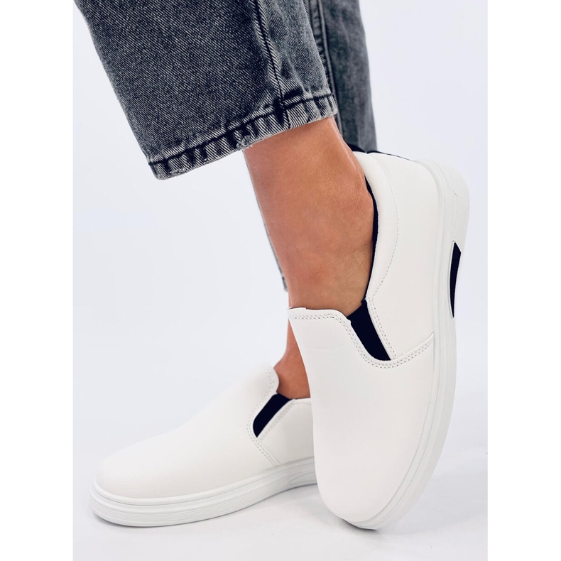 Alliot White slip-on sneakers 2