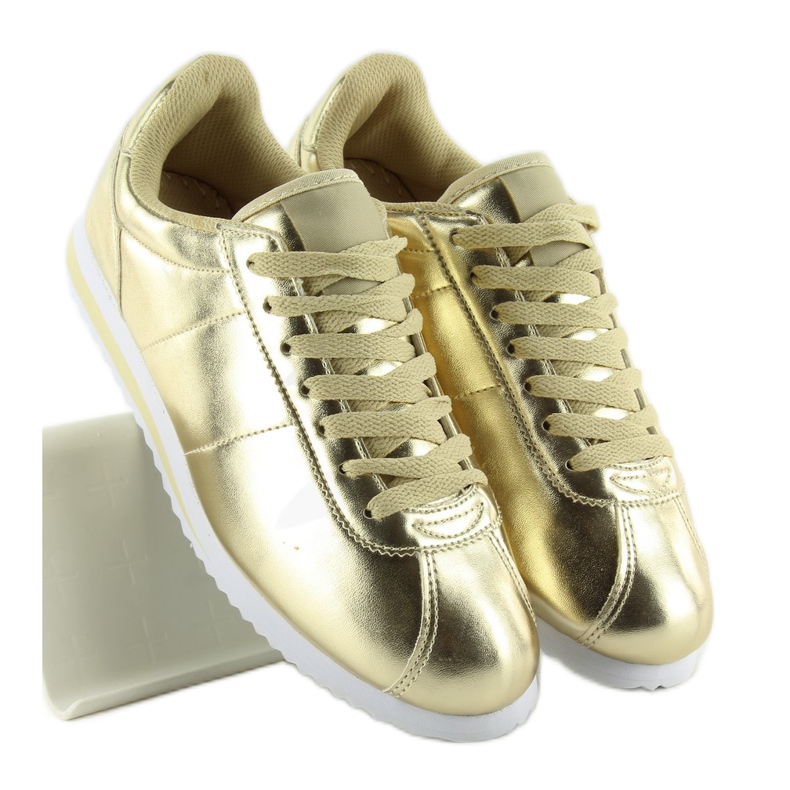 Textured sports shoes 8849 gold golden 2