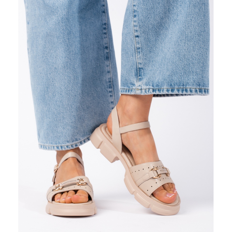 Goodin Women's beige leather sandals 2