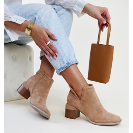 Brown ankle boots with a cut-out heel from Ljerka beige 1