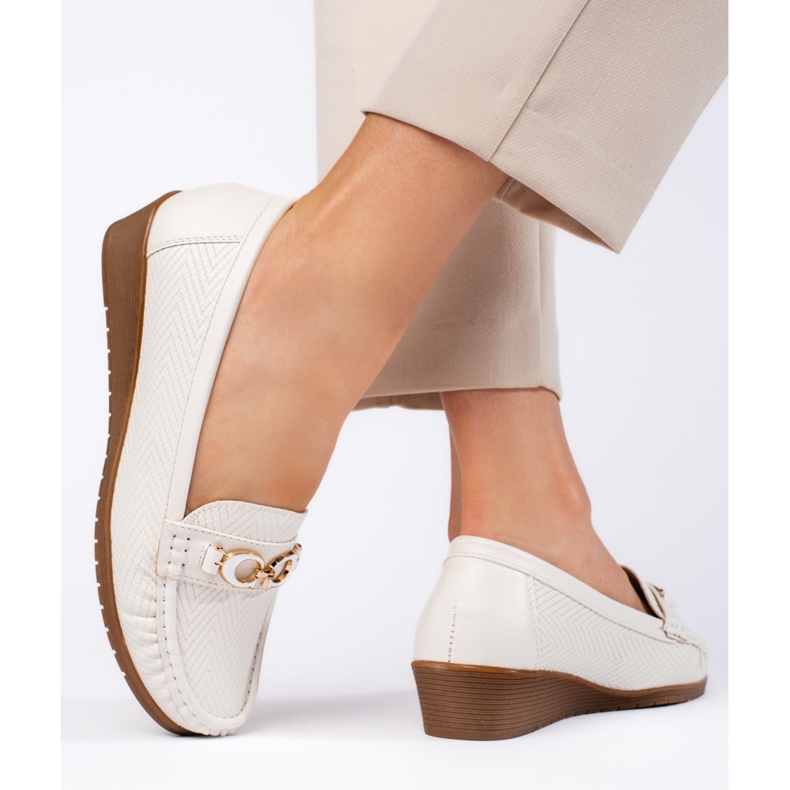 White women's moccasins with a low wedge 2