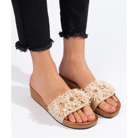 Women's beige suede slippers with flowers 2 Women's beige suede slippers with flowers 2