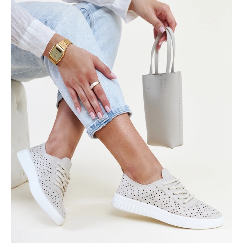 Beige openwork Manoek sneakers 1