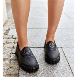 Black shoes with a massive Teska sole 2