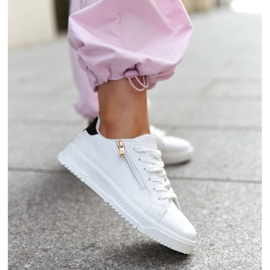 White sneakers with a zipper on the side Shanna 1