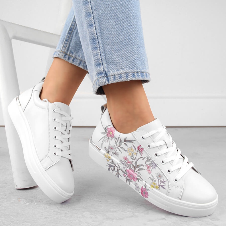 Leather women's shoes, sports sneakers with flowers, Filippo DP6056 white 1