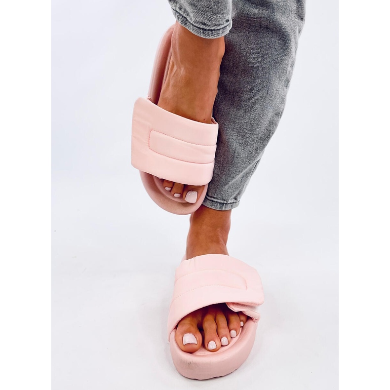 Cueto Pink nylon slippers 2 Cueto Pink nylon slippers 2