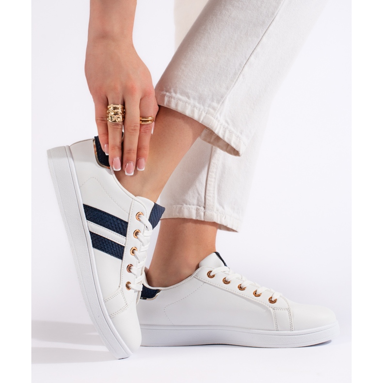 Women's white lace-up sneakers 1
