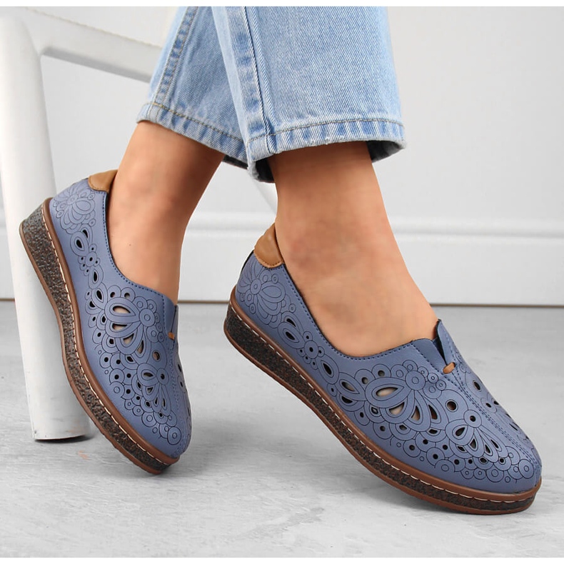 Women's leather openwork slip-on shoes, blue Artiker 54C1440 1