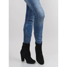 Autumn high heels A921 black 2