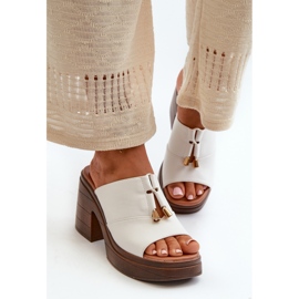 Vinceza Women's Flip-Flops Made of Eco Leather with a Platform and a Block, White Dafira 2