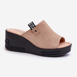 Vinceza Beige Vleni Women's Wedge Flip-Flops 1