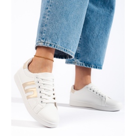 White and gold women's sneakers 1