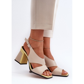 S.Barski Women's Sandals on a High Heel Beige D&amp;A MR38-153 2