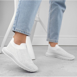 S.Barski Women's slip-on sports shoes with zircons, white D&A TW121 2 S.Barski Women's slip-on sports shoes with zircons, white D&A TW121 2