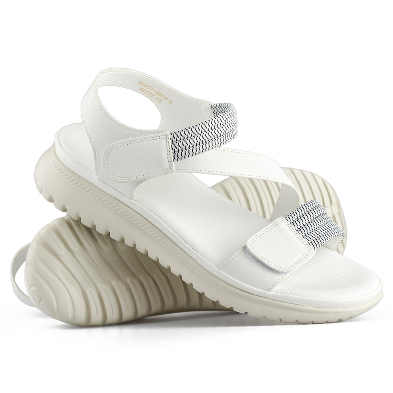 Comfortable white women's sandals with elastic band and Velcro fastening 1