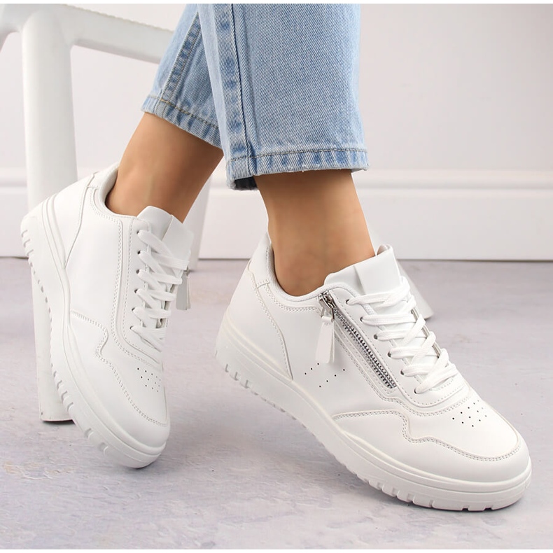 Women's white McBraun 23233 sports sneakers 2 Women's white McBraun 23233 sports sneakers 2