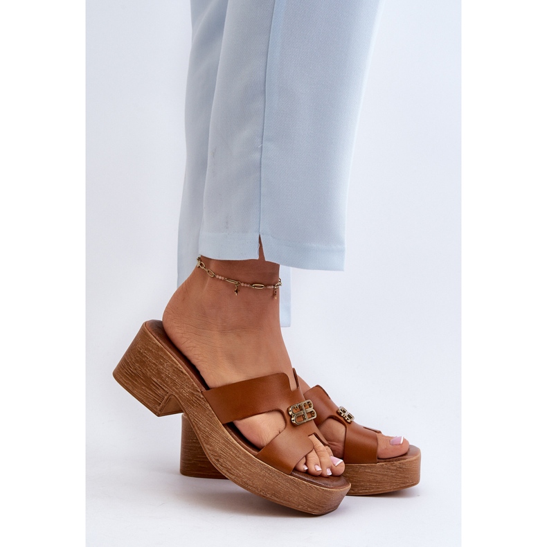 Zazoo 40412 Leather Elegant Women's Flip-Flops With Gold Decoration, Brown 2 Zazoo 40412 Leather Elegant Women's Flip-Flops With Gold Decoration, Brown 2