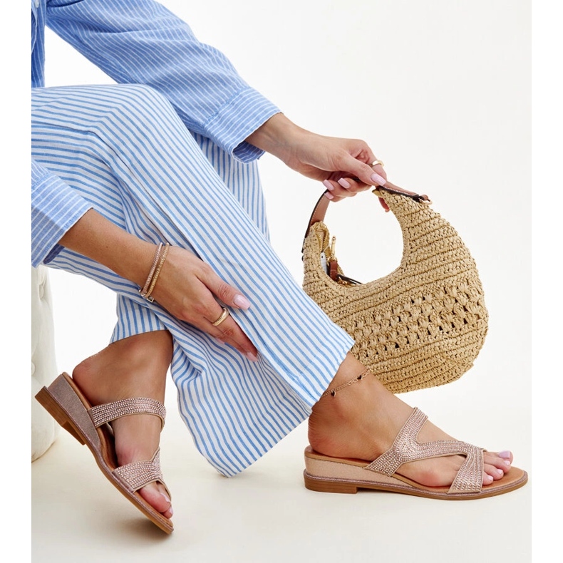 Pink slippers with a low wedge from Asker 1