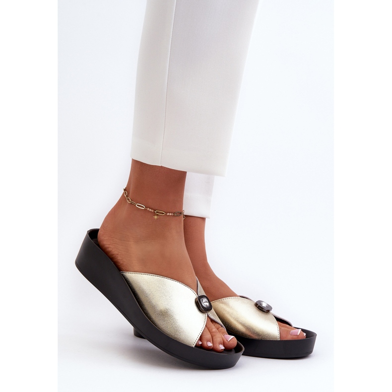 Women's Leather Flip-Flops With Gold Decoration S.Barski KV27-027 golden 2 Women's Leather Flip-Flops With Gold Decoration S.Barski KV27-027 golden 2