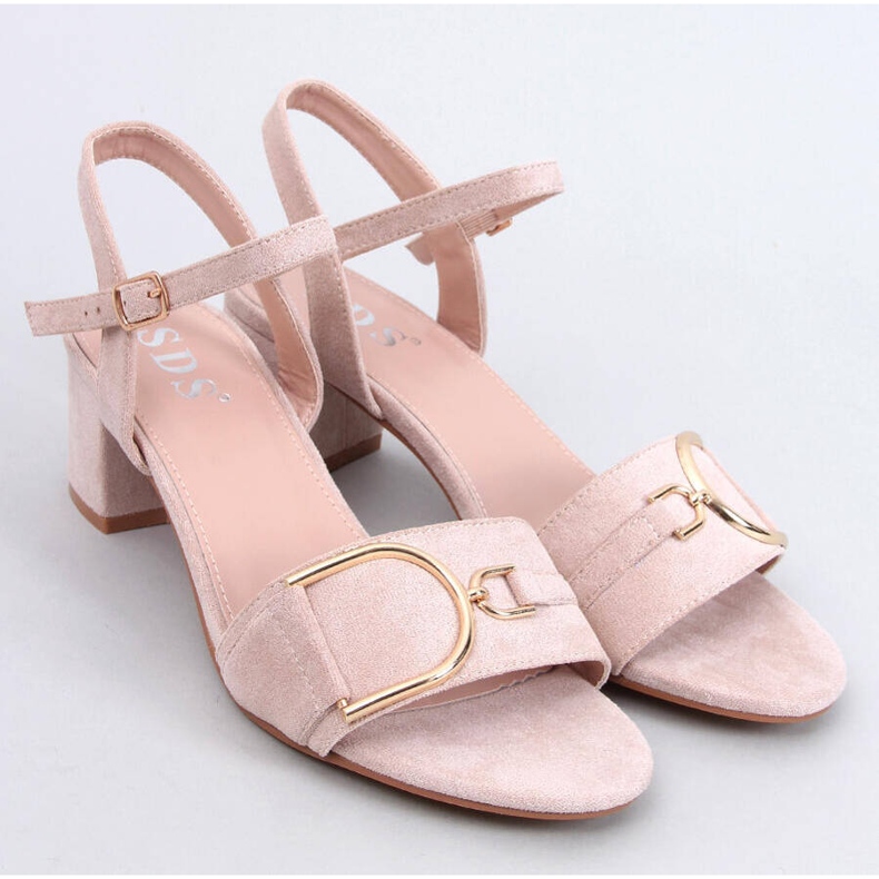 Parisy Beige low-heeled sandals 1