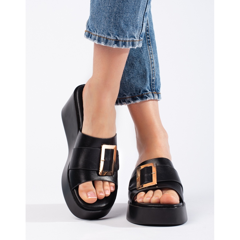 Black women's wedge slippers 1