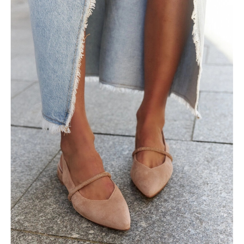 Beige ballet flats with a leather insert from Morcosa 2