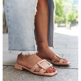 Beige flip-flops with a leather insert by Wilia 1