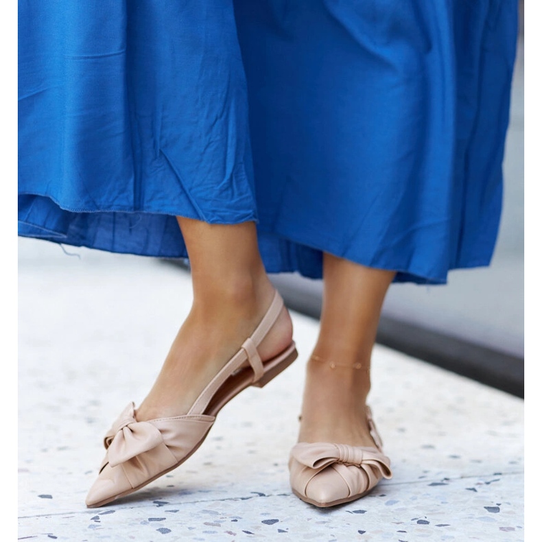 Ballet flats with a pointed toe and a Barira bow beige 2