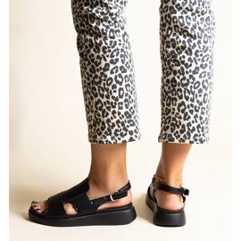 Black sandals with an openwork upper Imogne 1