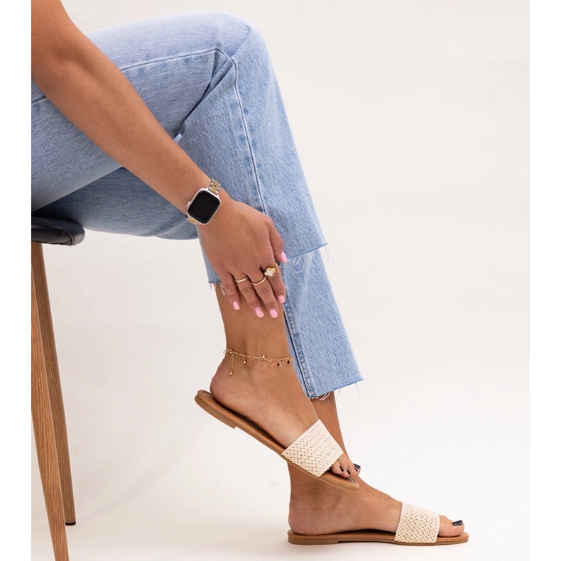 Light beige embroidered Marika slippers 1