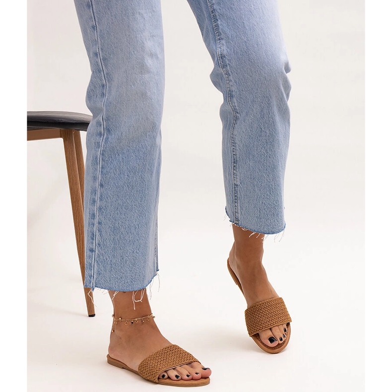 Brown embroidered Marika slippers 2