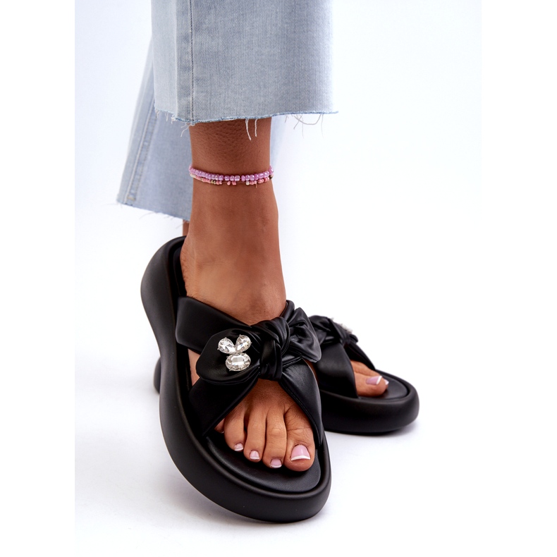 Women's Leather Flip-Flops on the Platform Black GOE NN2N4110 7