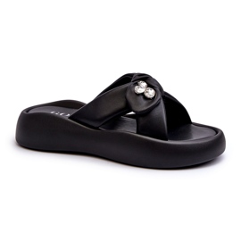 Women's Leather Flip-Flops on the Platform Black GOE NN2N4110 2