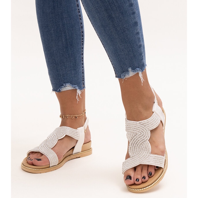 White sandals decorated with Gairsa zircons 1