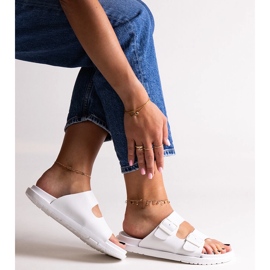 White Big Star NN274A751 flip-flops 1