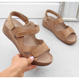 Comfortable women's leather wedge sandals, beige Helios 138.07 1 Comfortable women's leather wedge sandals, beige Helios 138.07 1