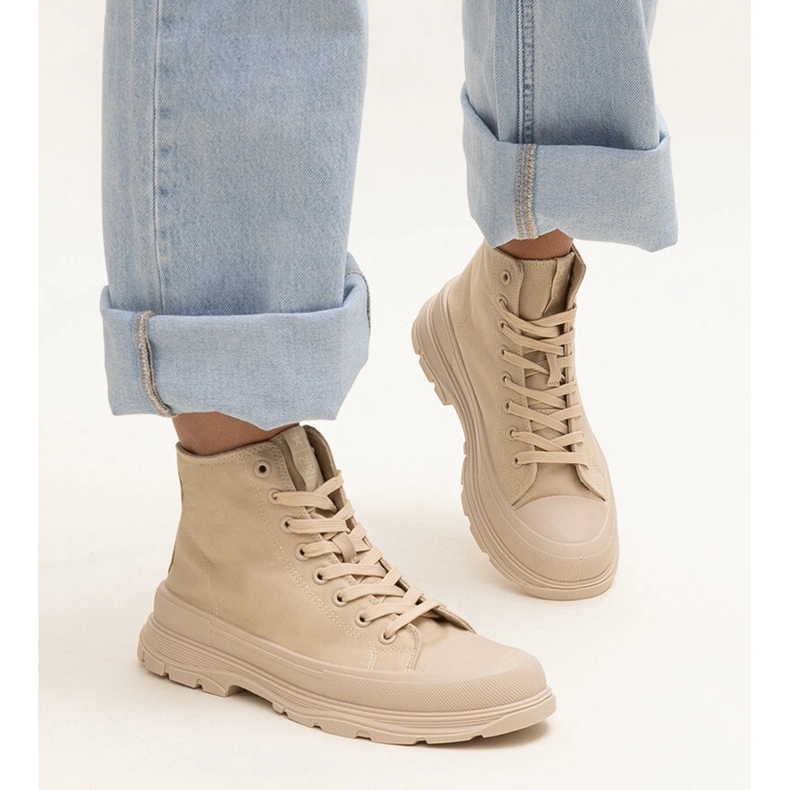 News Rosalinda high beige massive sneakers 1