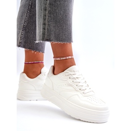 News Women's sports sneakers on the platform white 3