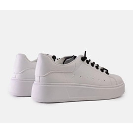 White sneakers with eye-catching Asmait decoration 1