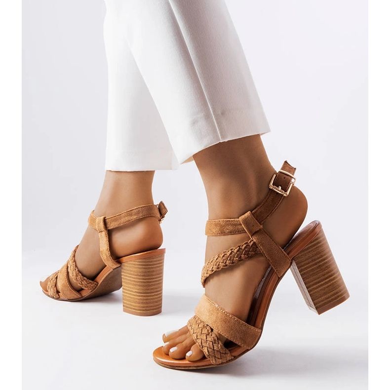 Evento Brown sandals with braided straps Octave 1