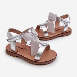 Children's sandals with a Velcro bow, silver Joratia 2 Children's sandals with a Velcro bow, silver Joratia 2