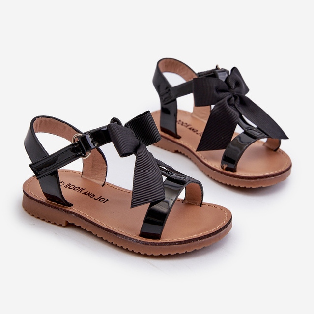 Patent leather children's sandals with a Velcro bow, Black Joratia 1 Patent leather children's sandals with a Velcro bow, Black Joratia 1